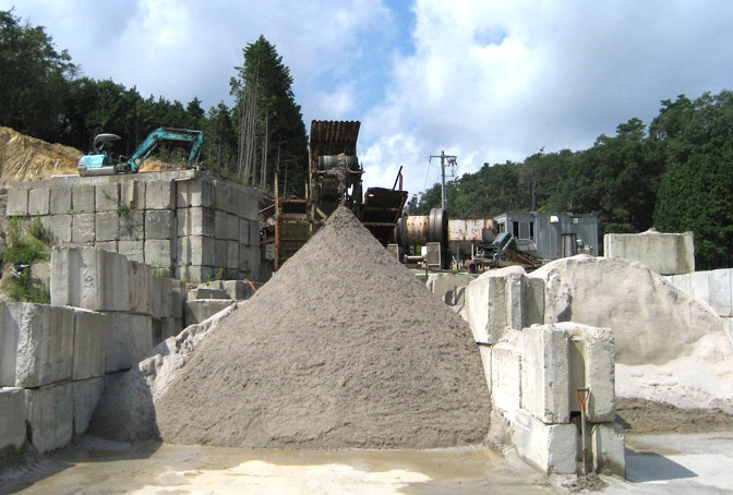 山砂製造